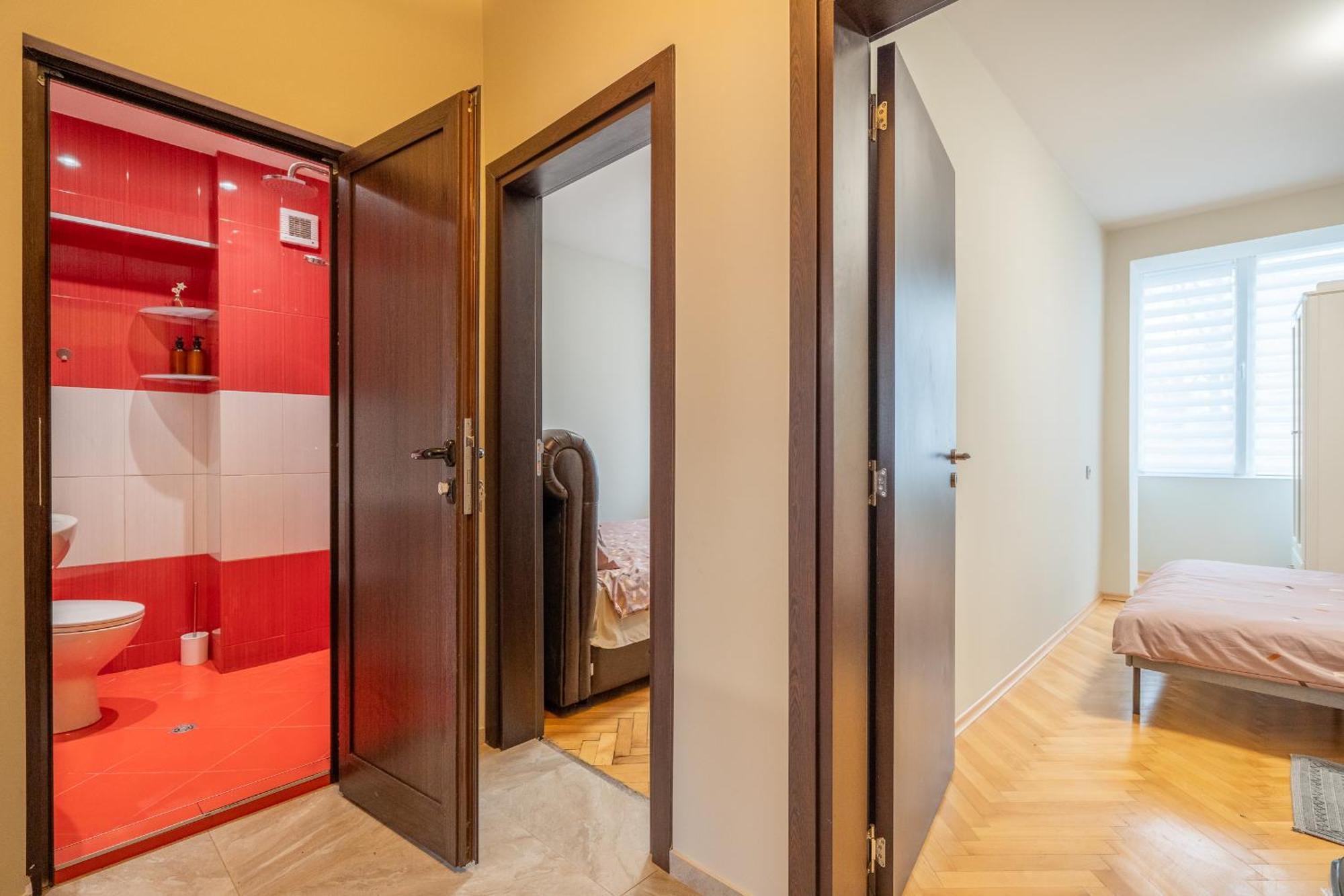 Pirotska 2-Bedroom 100M2 Apartment In Sofia Center Exterior foto